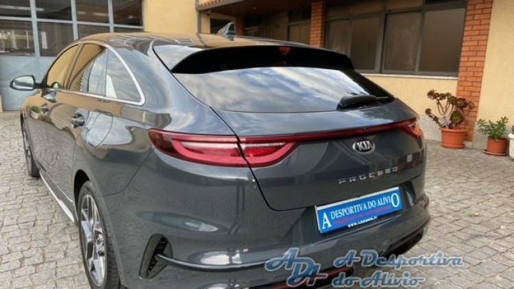 Kia Ceed SW PROCEED 1.0 T-GDI GT LINE