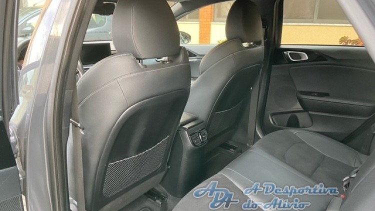 Kia Ceed SW PROCEED 1.0 T-GDI GT LINE