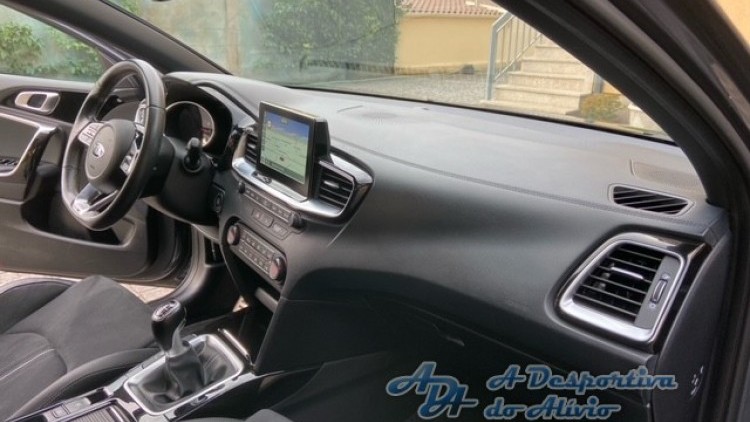 Kia Ceed SW PROCEED 1.0 T-GDI GT LINE