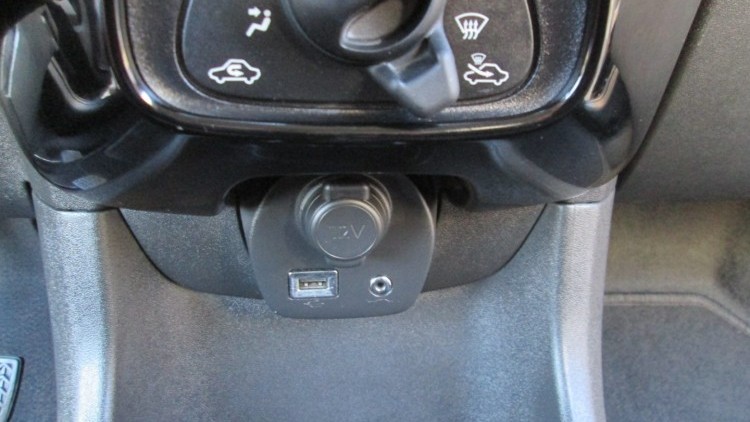 Citro&euml;n C1 1.0 VTI FEEL