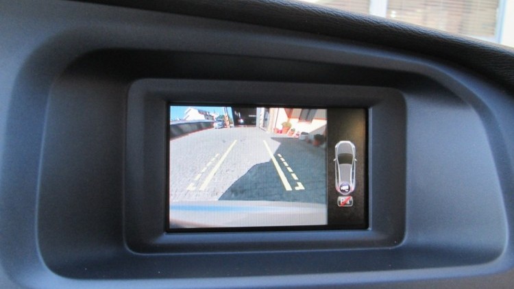 Volvo V40 Cross Country 1.6 D2 Momentum