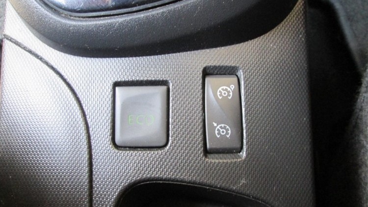 Renault Captur 1.5 DCi EXCLUSIVE