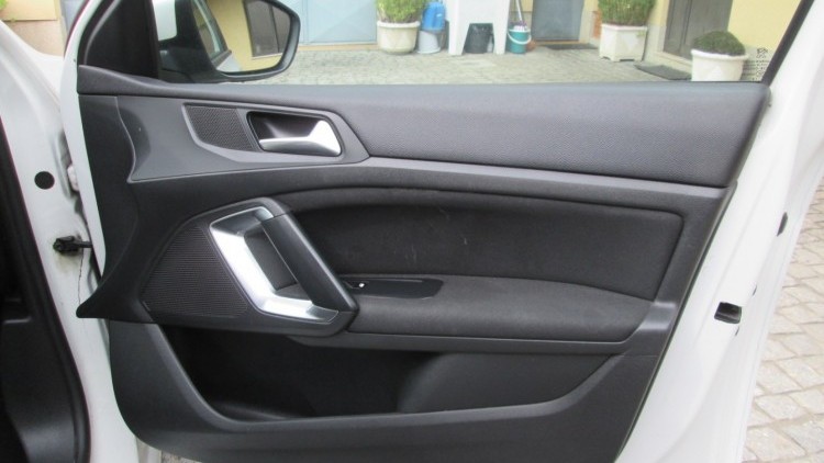 Peugeot 308 SW 1.6 BLUEHDI ALLURE 120CV