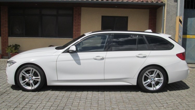 BMW S&eacute;rie 3 - 320 D Touring AUTO Pack-M