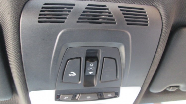 BMW S&eacute;rie 3 - 320 D Touring AUTO Pack-M