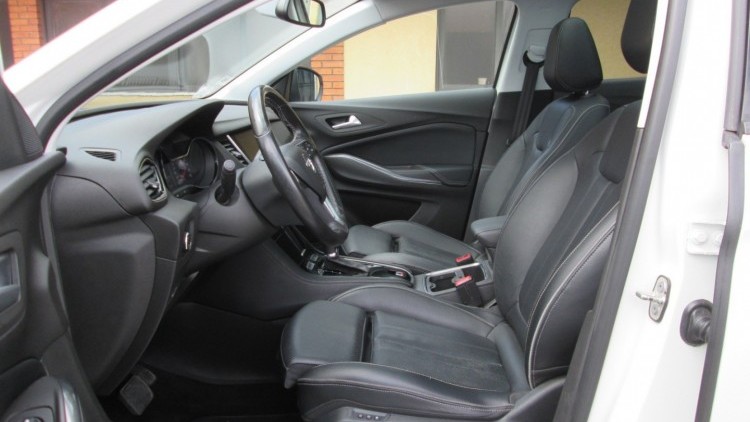 Opel GRANDLAND X 1.6 CDTI INNOVATION
