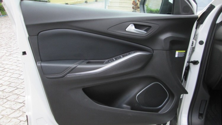 Opel GRANDLAND X 1.6 CDTI INNOVATION