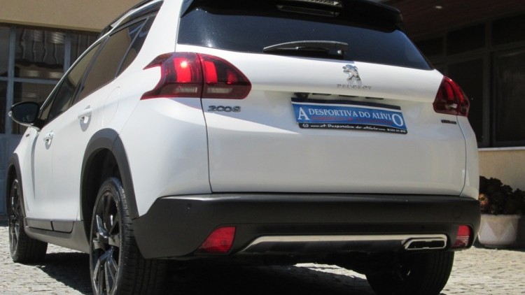 Peugeot 2008 1.6 BlueHDI " GT LINE "