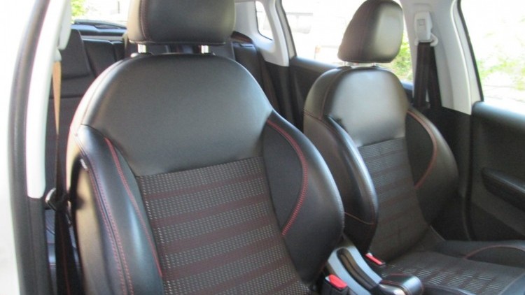 Peugeot 2008 1.6 BlueHDI " GT LINE "