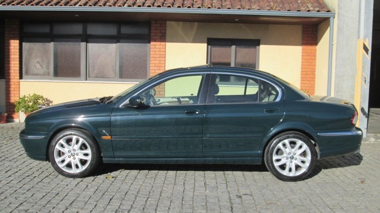Jaguar X-Type 2.0 V6