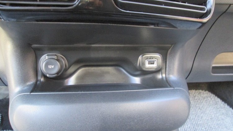 Citro&euml;n C4 Cactus 1.6 BlueHdi FEEL