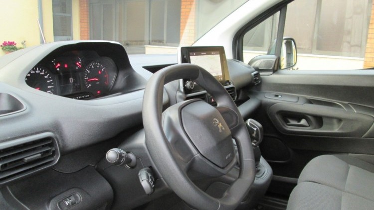 Peugeot Partner 1.6 BlueHdi 3 Lug CarPlay