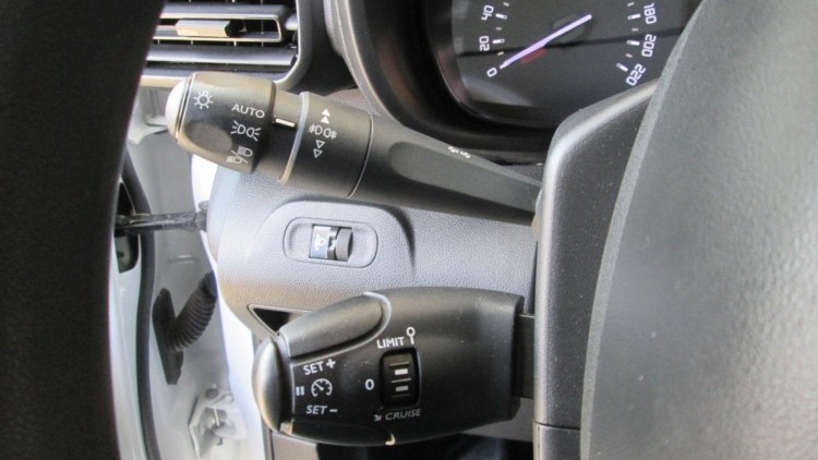 Citro&euml;n Berlingo 1.6 HDI CAR PLAY