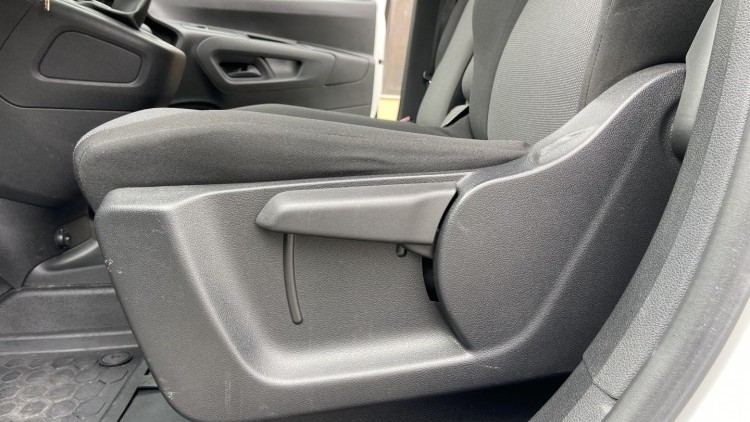 Peugeot Partner 1.6 BlueHdi 3 Lug Gripe Control