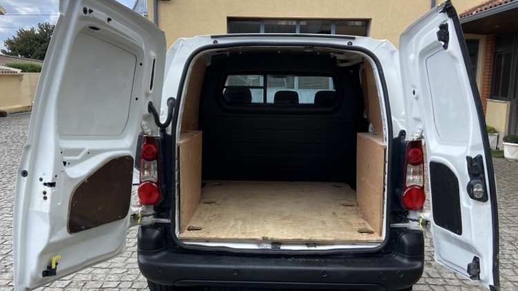 Peugeot Partner 1.6 Hdi 3 Lug GPS