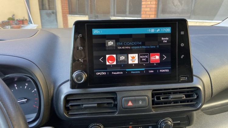 Citro&euml;n Berlingo 1.6 BlueHDI XL L2 CARPLAY