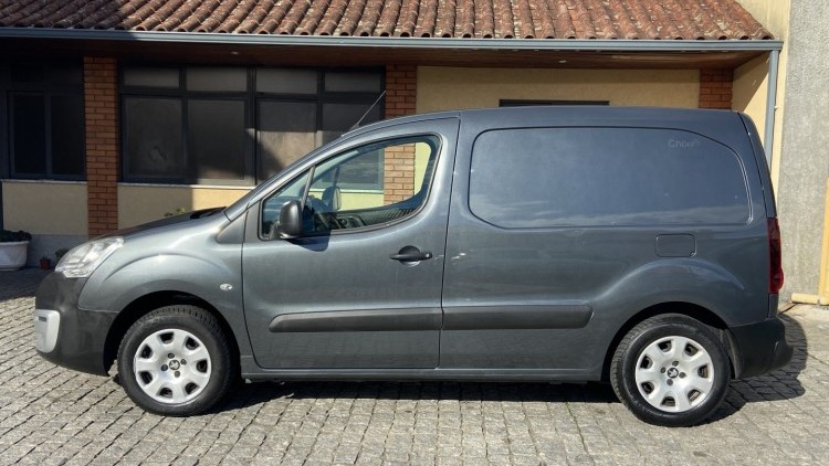 Peugeot Partner 1.6 Hdi 3 Lug GPS + 100 CV