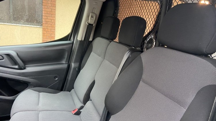 Peugeot Partner 1.6 Hdi 3 Lug GPS + 100 CV