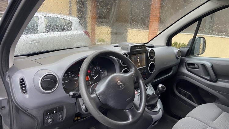 Peugeot Partner 1.6 Hdi 3 Lug GPS + 100 CV