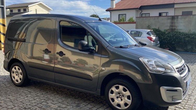 Peugeot Partner 1.6 Hdi 3 Lug GPS + 100 CV