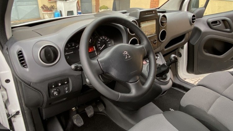 Peugeot Partner 1.6 Hdi 100cv GPS 3-LUG.
