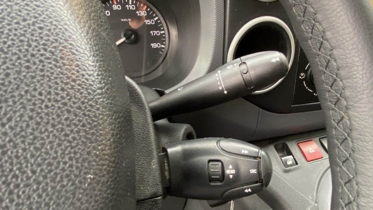 Peugeot Partner 1.6 Hdi 100cv GPS 3-LUG.