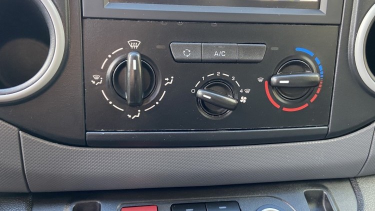Citro&euml;n Berlingo 1.6 HDI 100 CV GPS + Camara