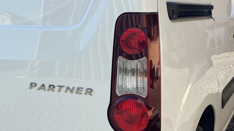 Peugeot Partner 1.6 Hdi A/C 3 Lug.