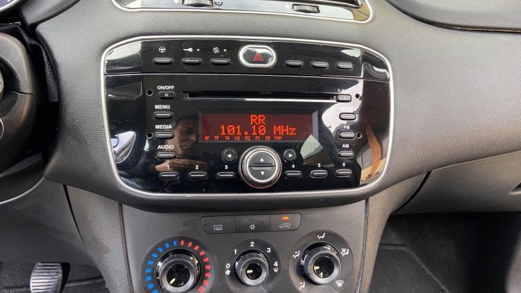 Fiat Punto 1.3 M-Jet LOUNGE S&S