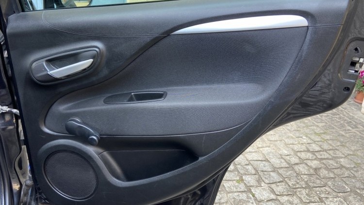 Fiat Punto 1.3 M-Jet LOUNGE S&S