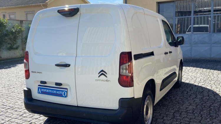 Citro&euml;n Berlingo 1.6 HDI 100 cv CarPlay e C&acirc;mara