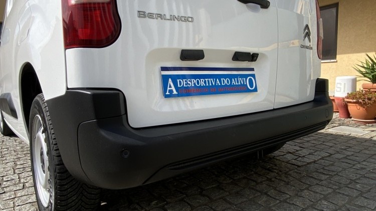 Citro&euml;n Berlingo 1.6 BlueHDI 100cv CARPLAY e CAMARA