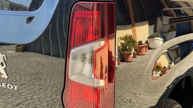 Peugeot Partner 1.6 Hdi 100cv L2 Premium CarPlay