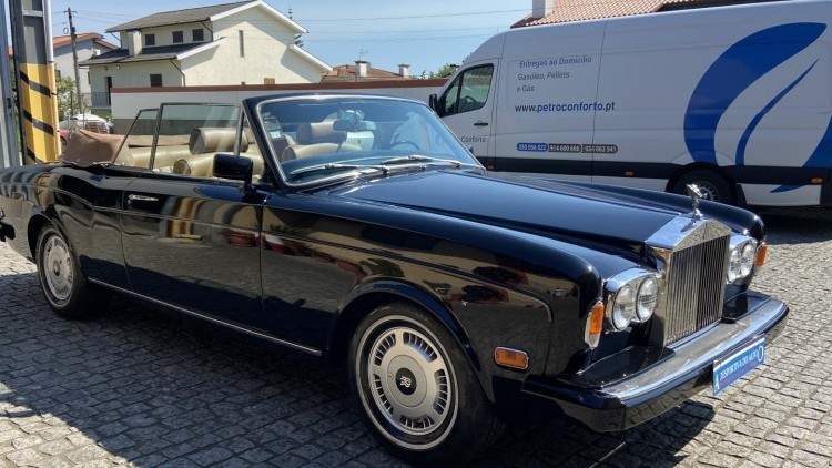 Rolls Royce Corniche CONVERTIBLE