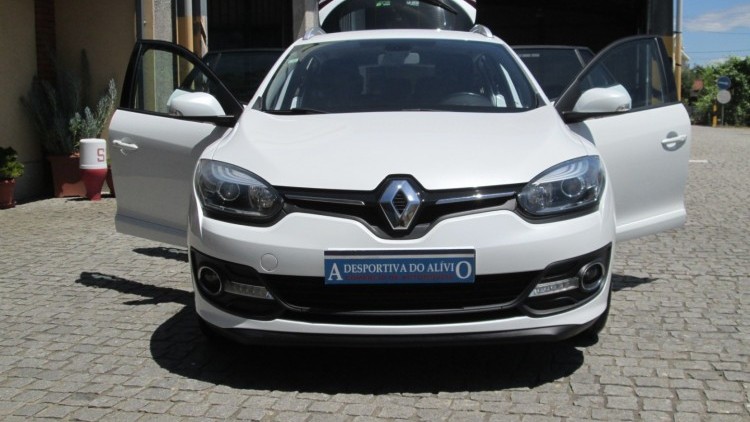 Renault M&eacute;gane Sport Tourer 1.5 DCI DYNAMIQUE - S
