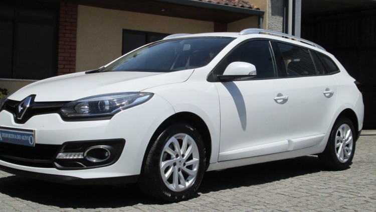 Renault M&eacute;gane Sport Tourer 1.5 DCI DYNAMIQUE - S