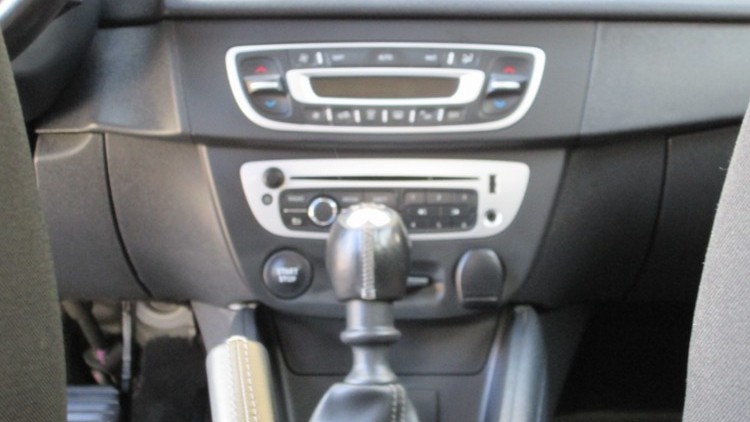 Renault M&eacute;gane Sport Tourer 1.5 DCI DYNAMIQUE - S