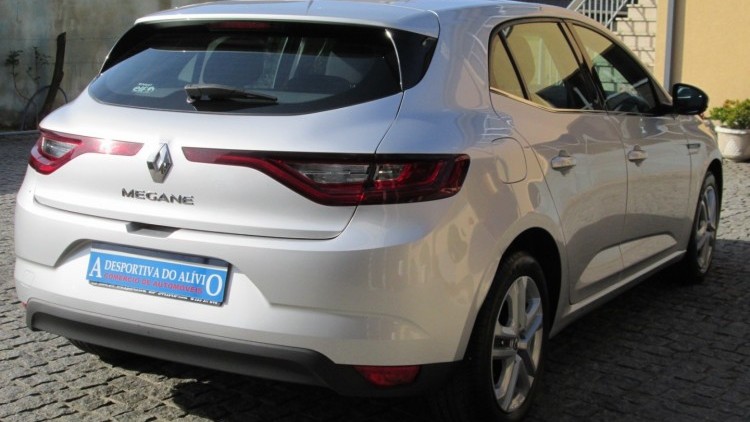 Renault M&eacute;gane 1.5 DCI ZEN +